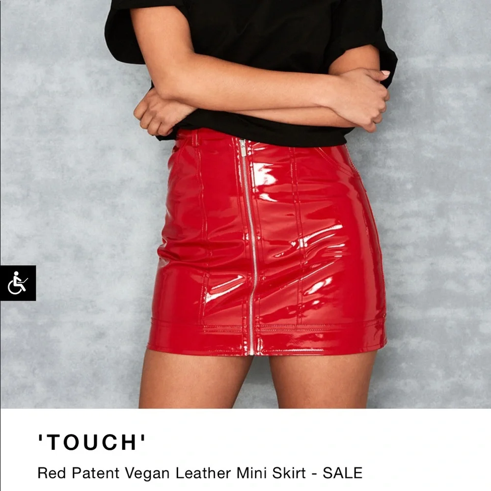 Mistress Rocks patent latent leather skirt! Available in Red & Black - Picture 3 of 3